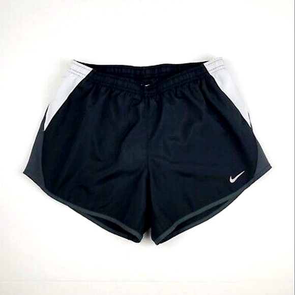 Nike Pants - NWOT Womens Nike Dri-Fit Running Shorts